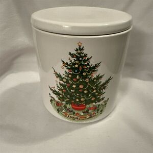 Pfaltzgraff Christmas Heritage Sugar Canister with Lid Multicolor